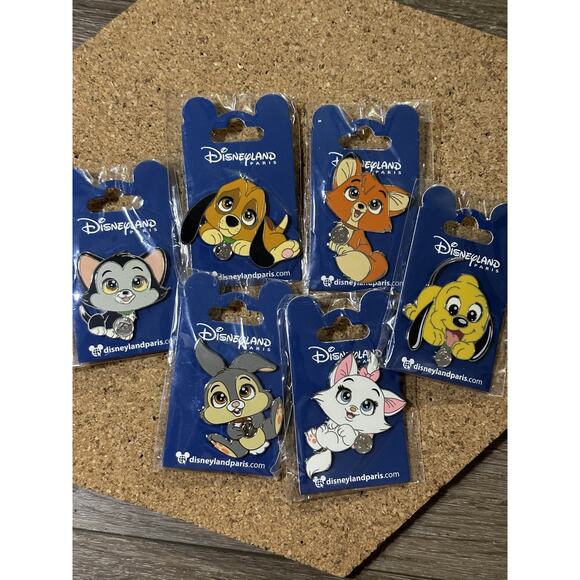 Disney Pin Set Paris LE 2018 Big Head Cutie Marie/Thumper/Fox&Hound/Pluto/Figaro - Picture 2 of 2